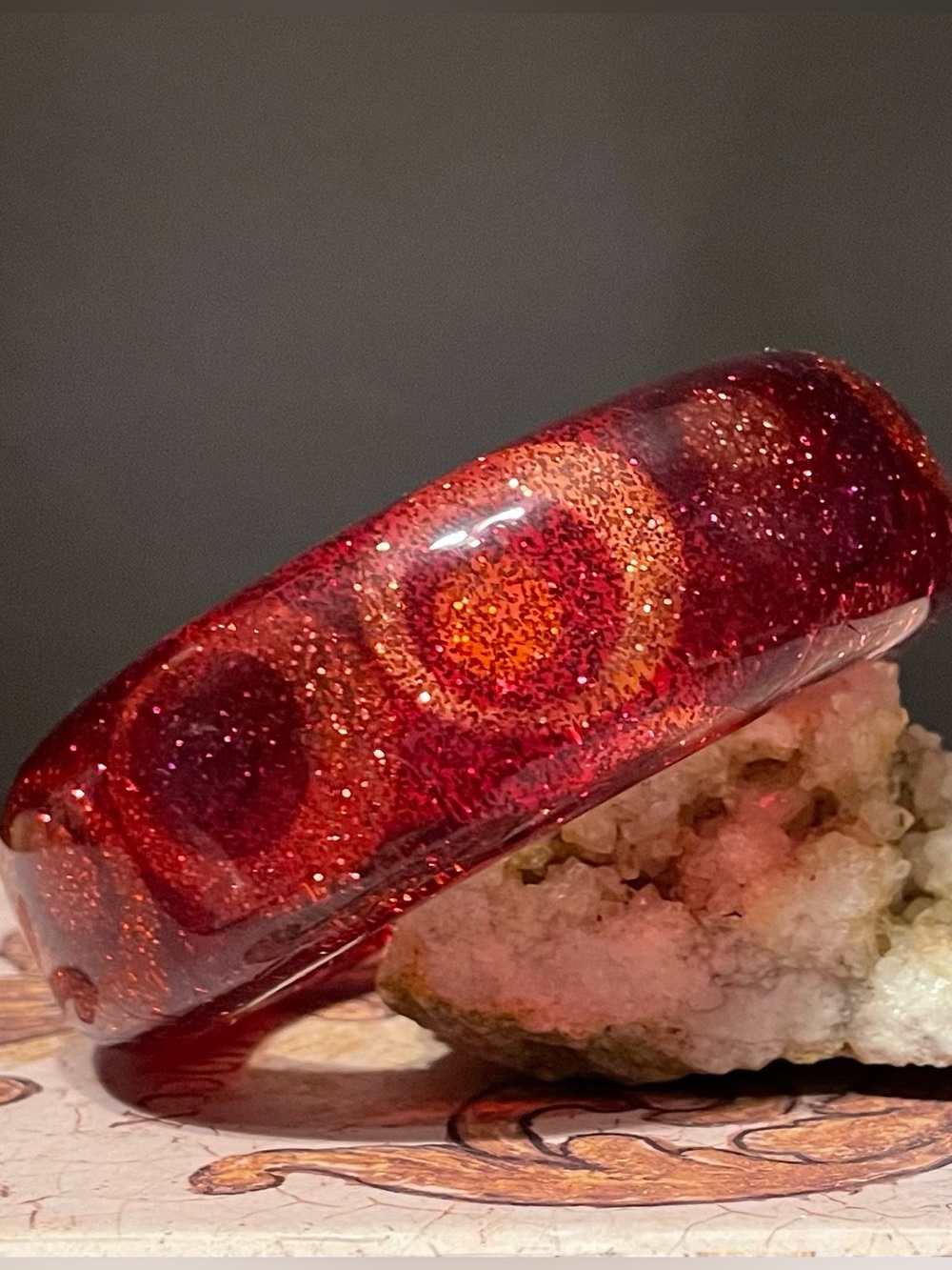 Red Glitter Lucite Bangle Bracelet - size 8